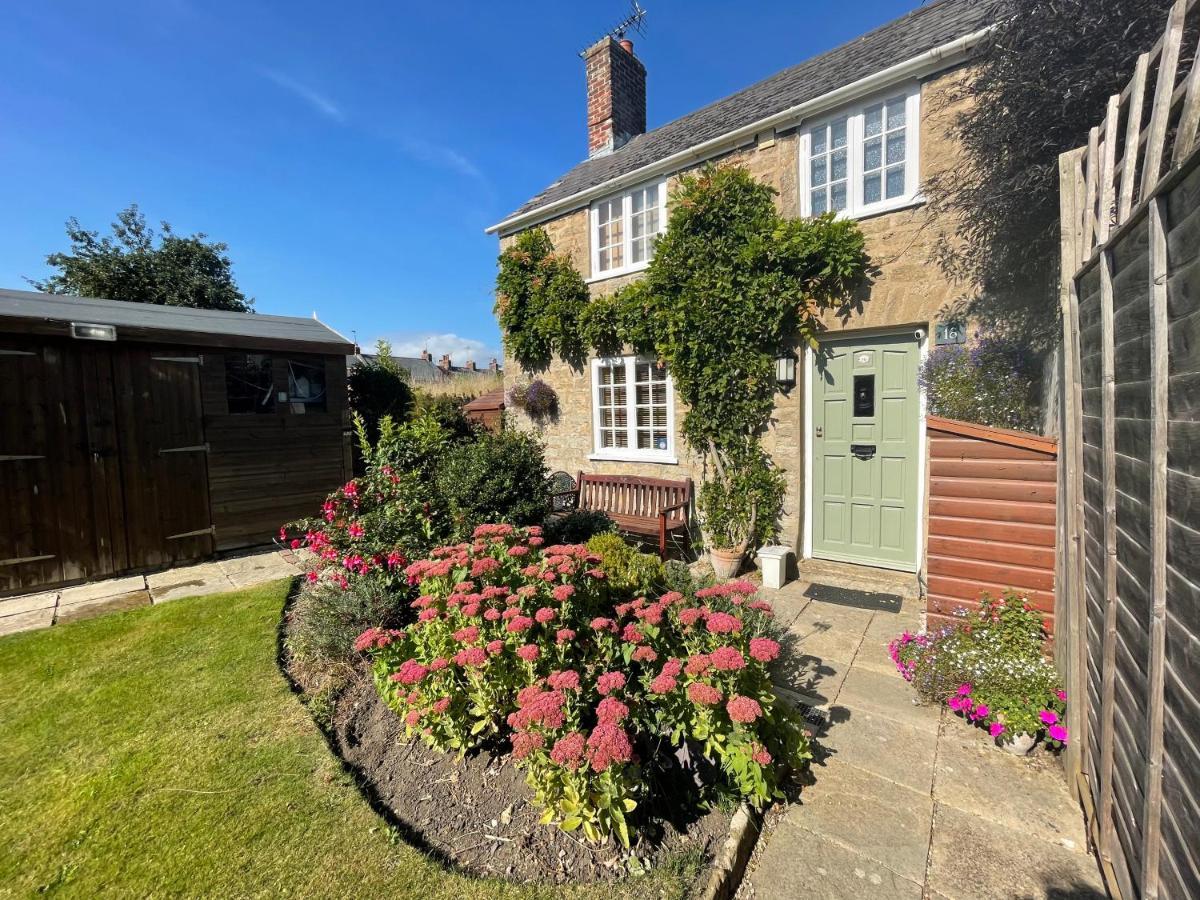 Cottage En-Suite Room With Private Lounge Bridport Exterior photo
